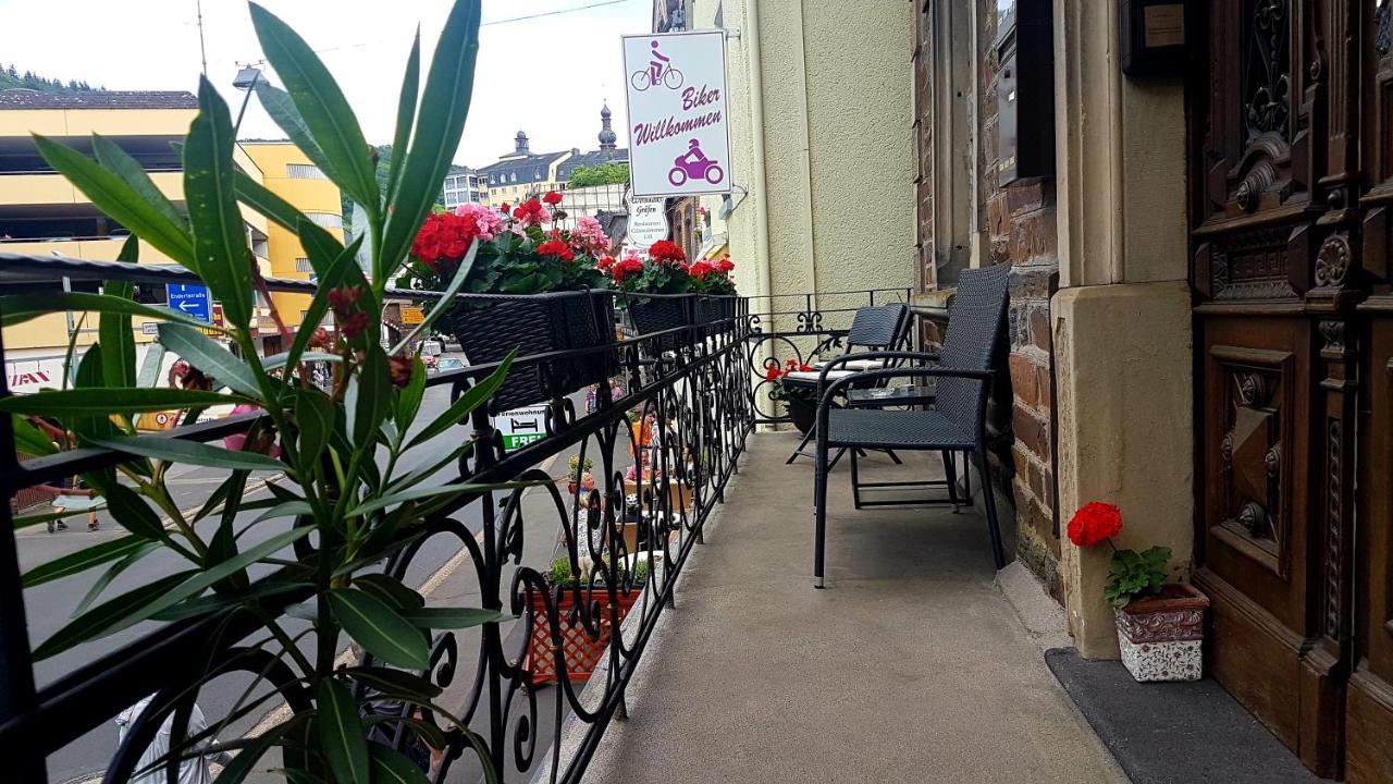 Ehemaliges Winzerhaus Cochem Apartment Bagian luar foto