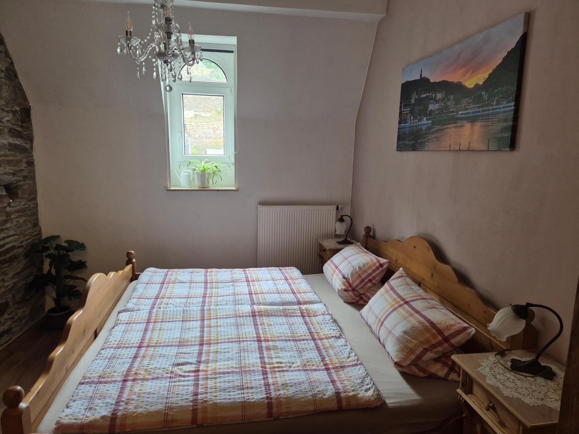 Ehemaliges Winzerhaus Cochem Apartment Ruang foto